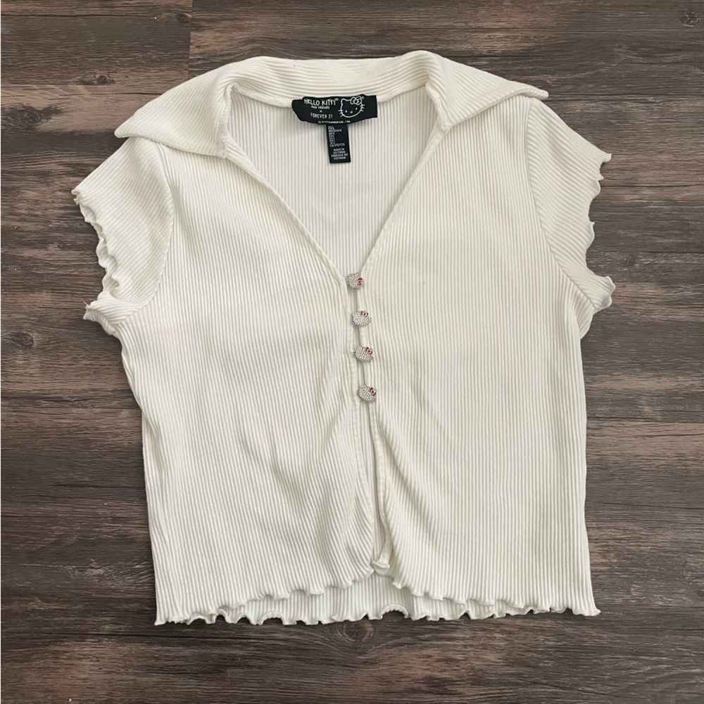 Hello Kitty top